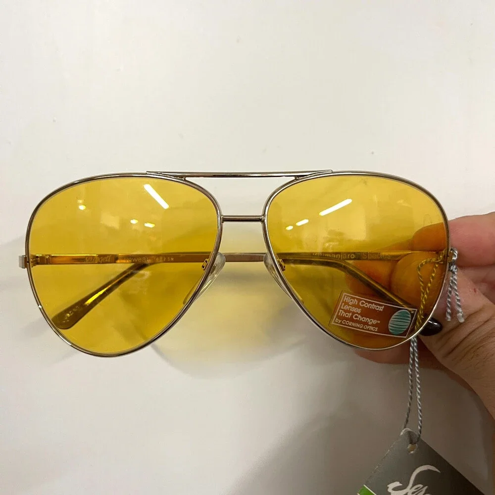Vintage Serengeti Sunglasses Mens 5123S Kilimanjaro Gold Aviator Yellow